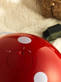 Resigilat! Umidificator Duux Mushroom Rosu, Rata umidificare 220 ml/ora, Consum 20W/h, Debit aer 30 mc/h, Veioza