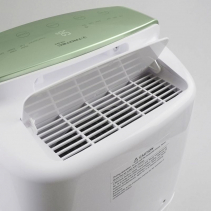 Resigilat - Dezumidificator Trotec TTK68E, 20l/zi, Debit 130mc/h, Util pana la pana la 45mp, Functie uscare haine, Timer, Higros